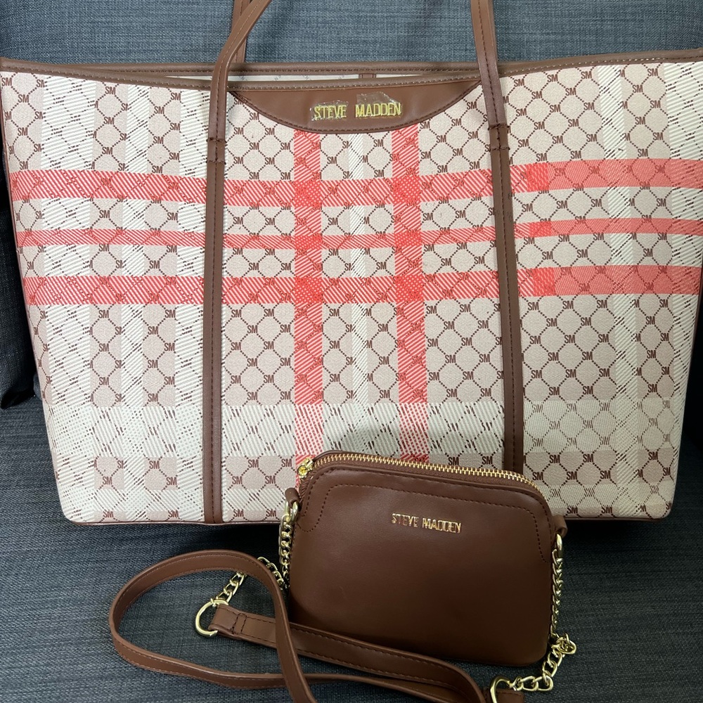 NWT STEVE MADDEN LARGE TOTE & SMALL CROSSBODY BAG - Picture 1 of 6
